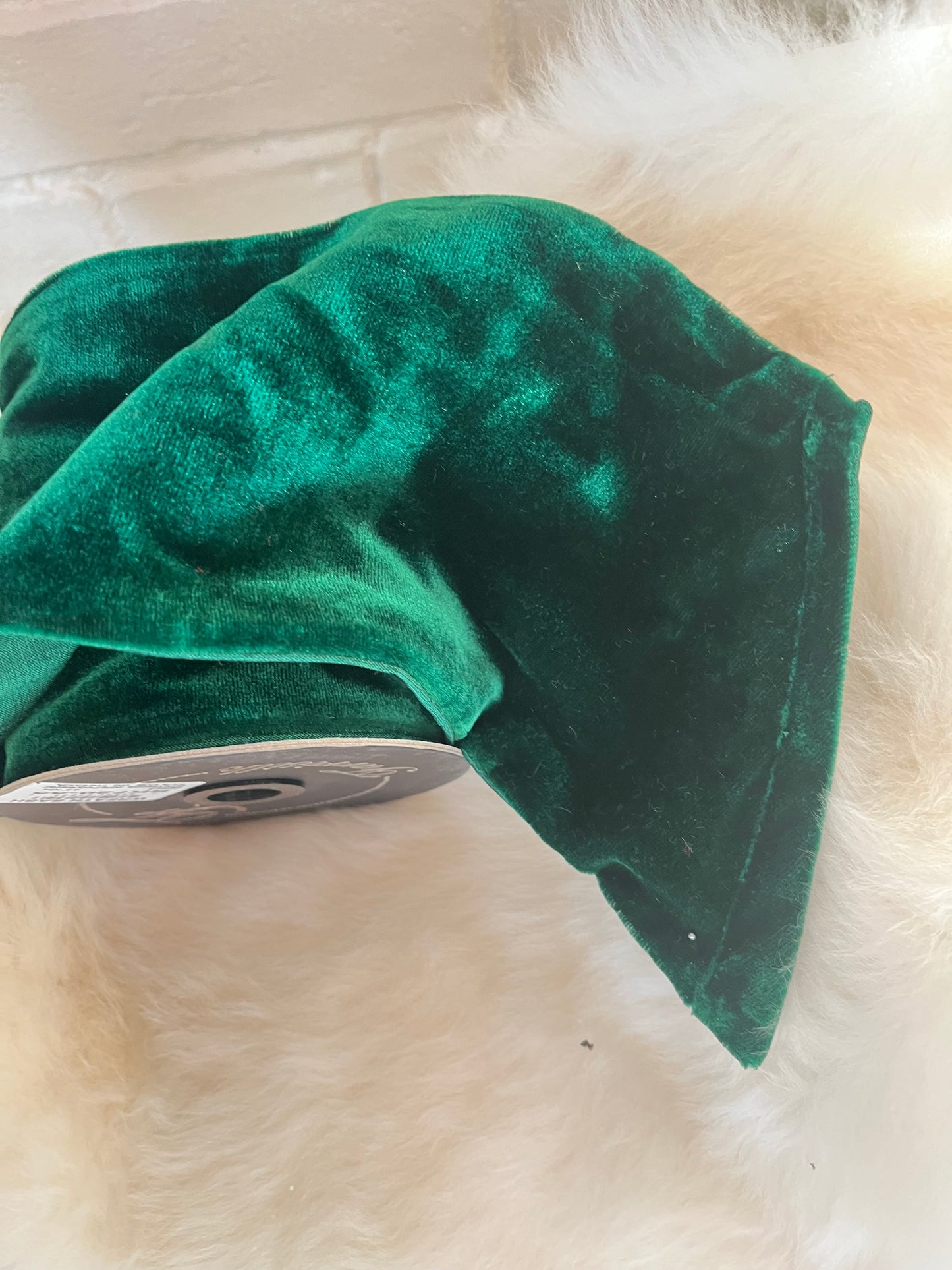 Emerald Velvet Wreath Sash
