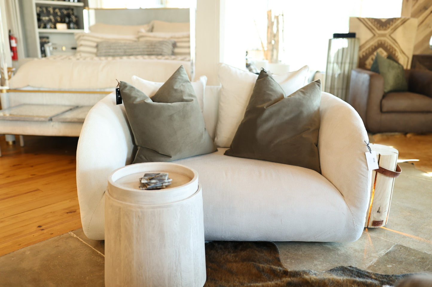 Pebble Lisboa White Chair