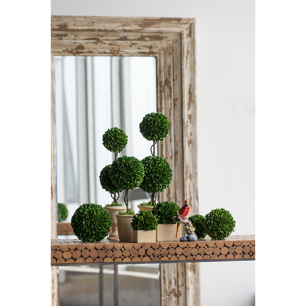 8.5" Boxwood Ball