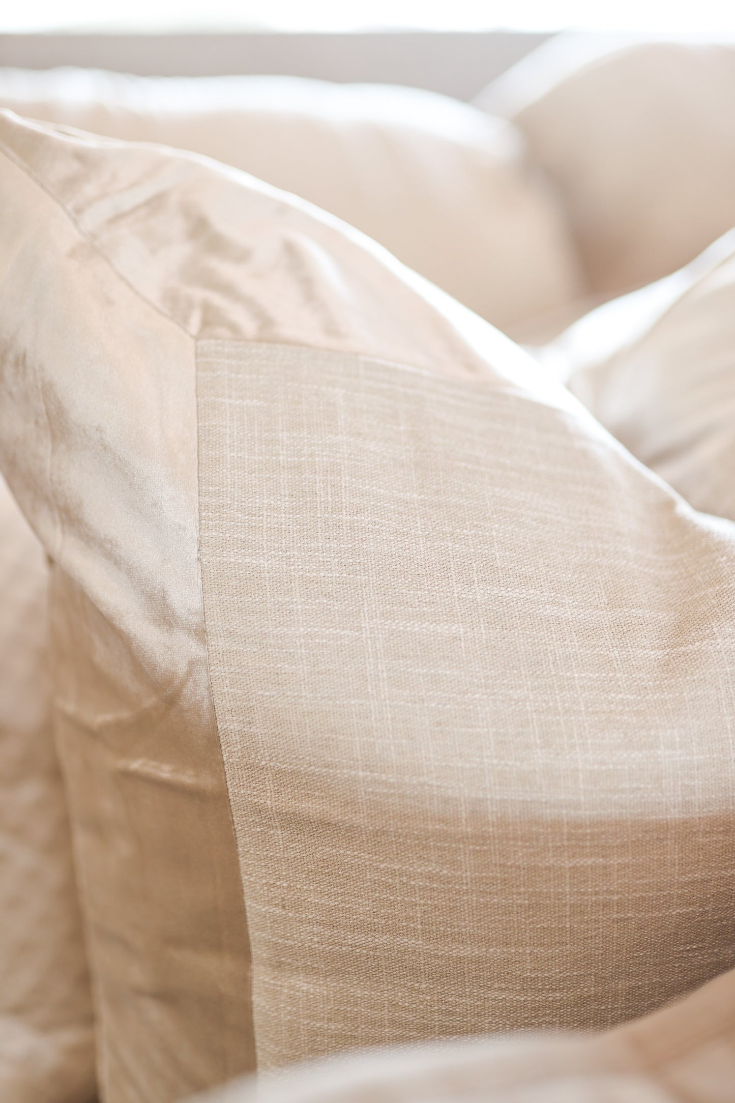 Champagne Velvet Duvet Cover with 3 Euros - King