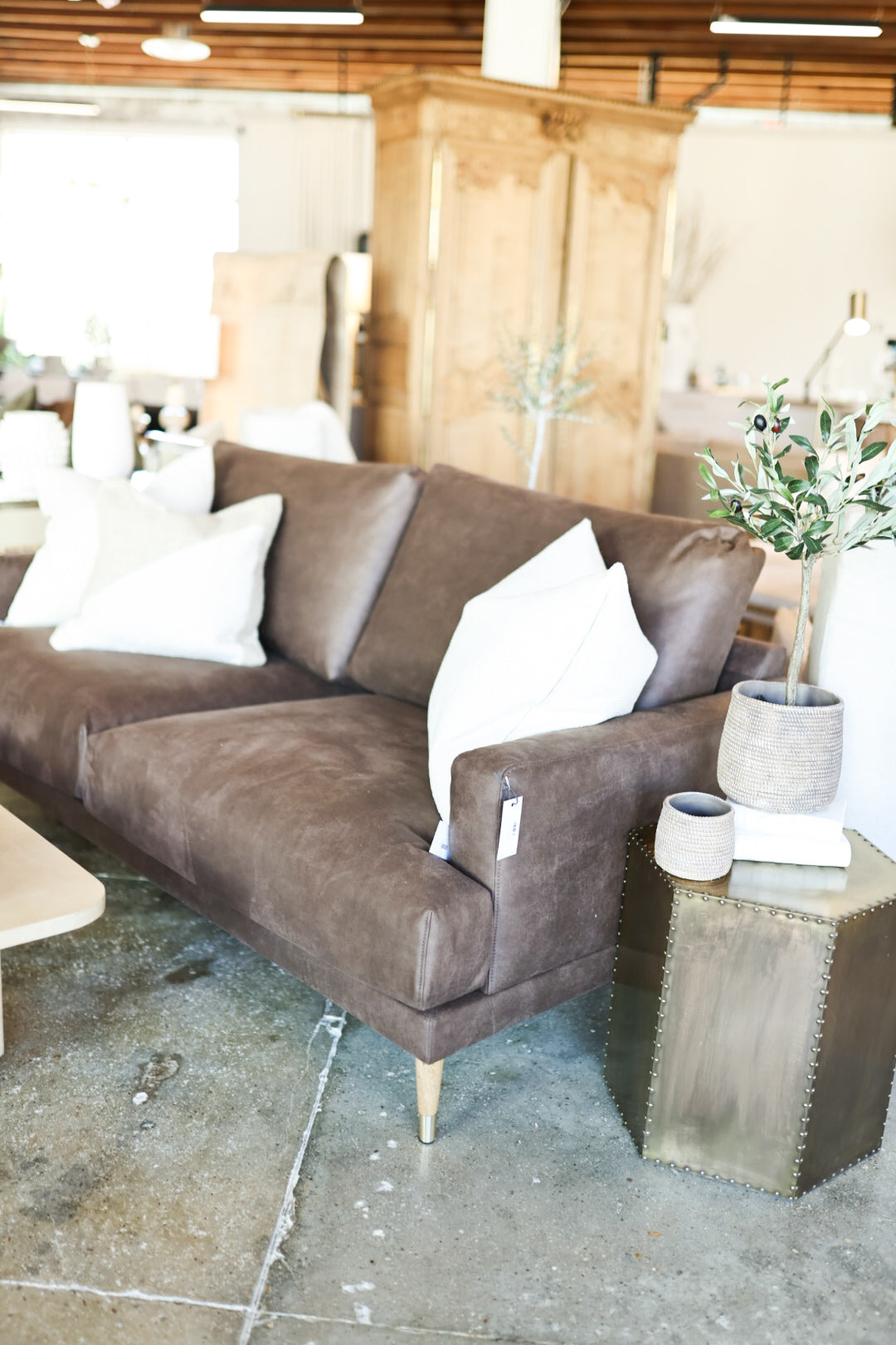 Daisy Bull Brown Sofa