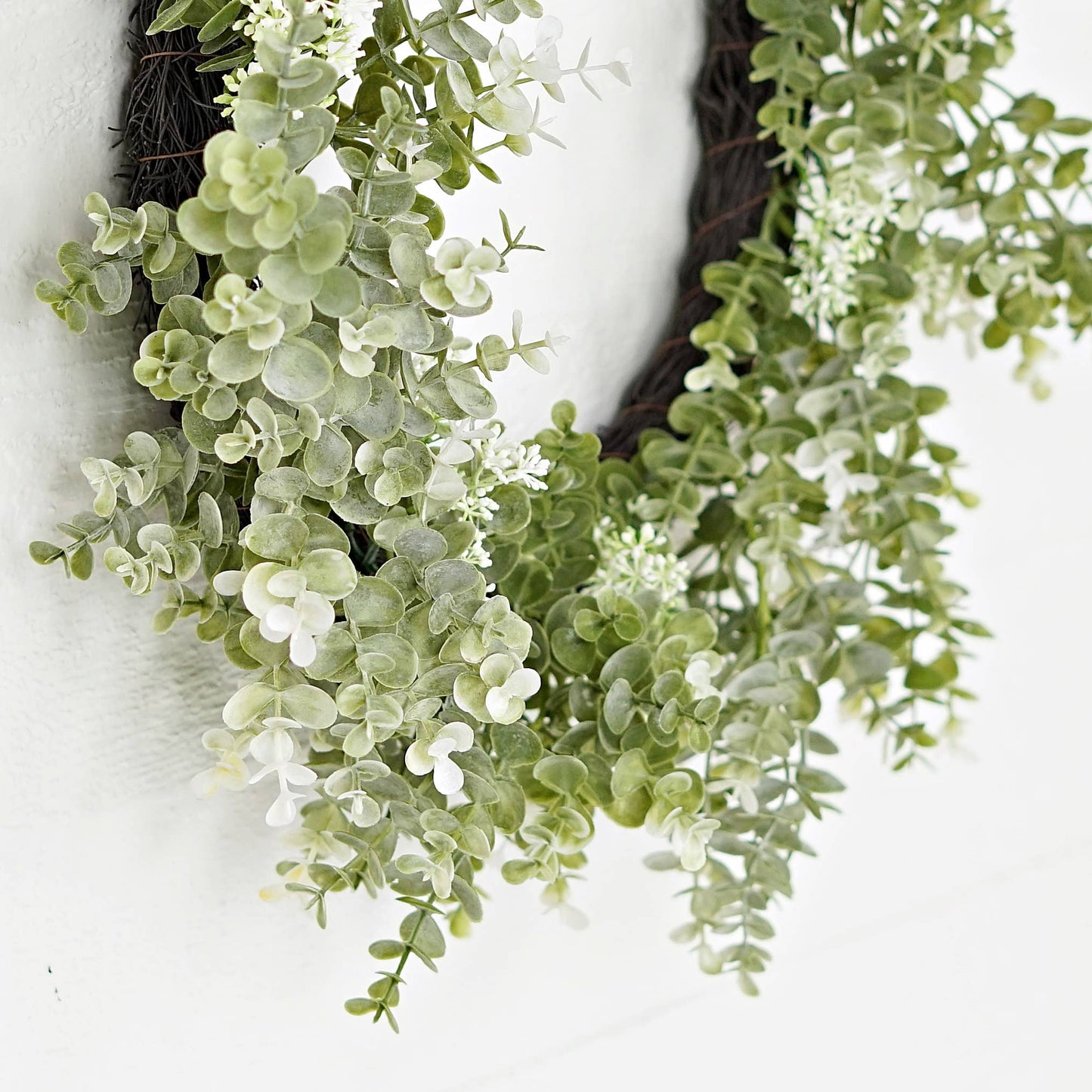 24in Twig Wreath-Sage Eucalyptus with Seeds