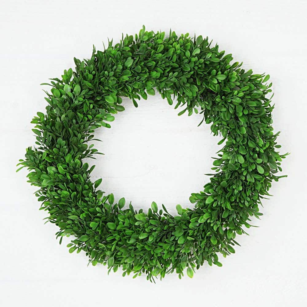 31780-18in(10) Twig Wreath-Evergreen Boxwood