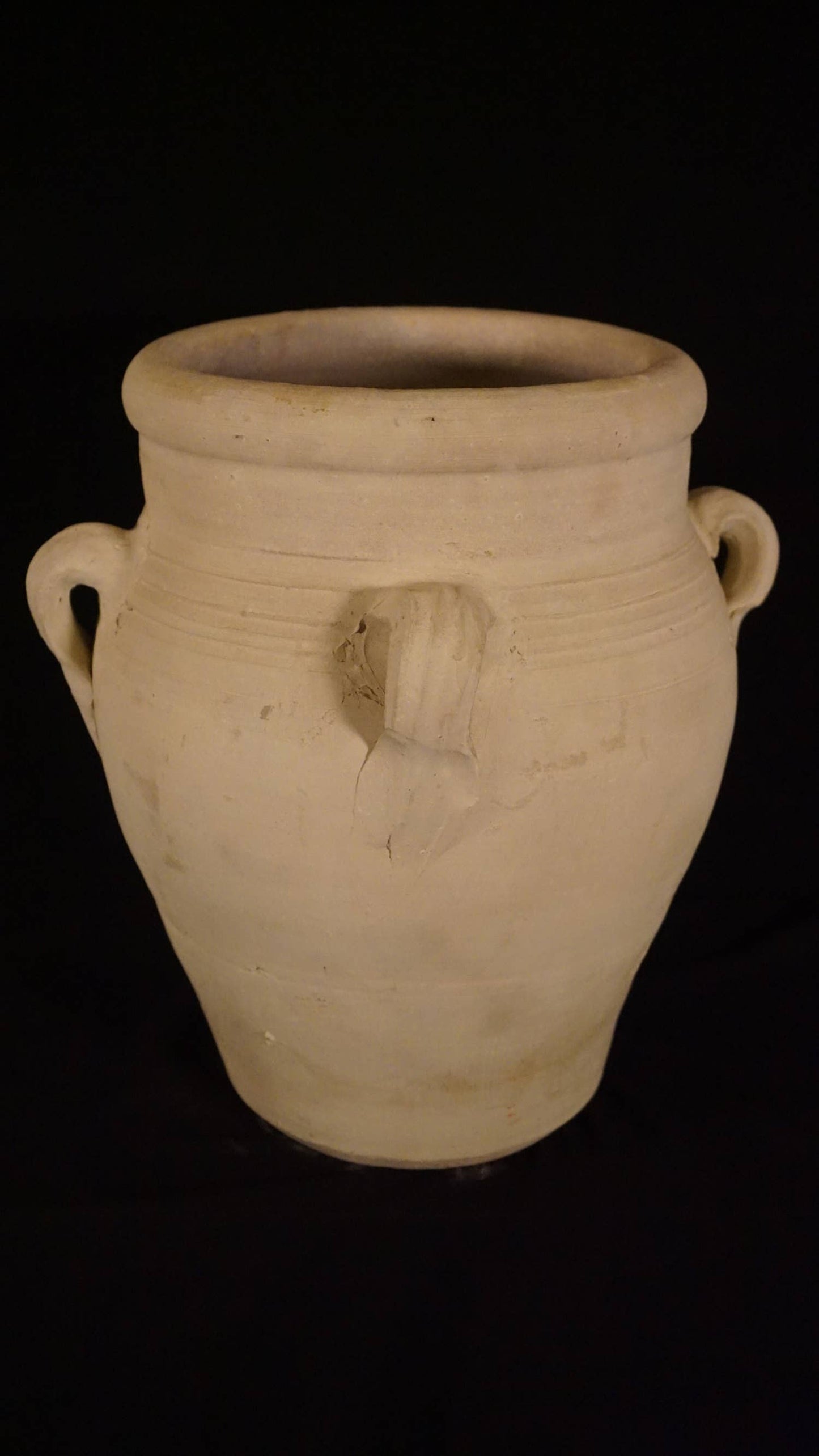 White Clay Pot w/4 Handles H 27.6" & Dia 23"