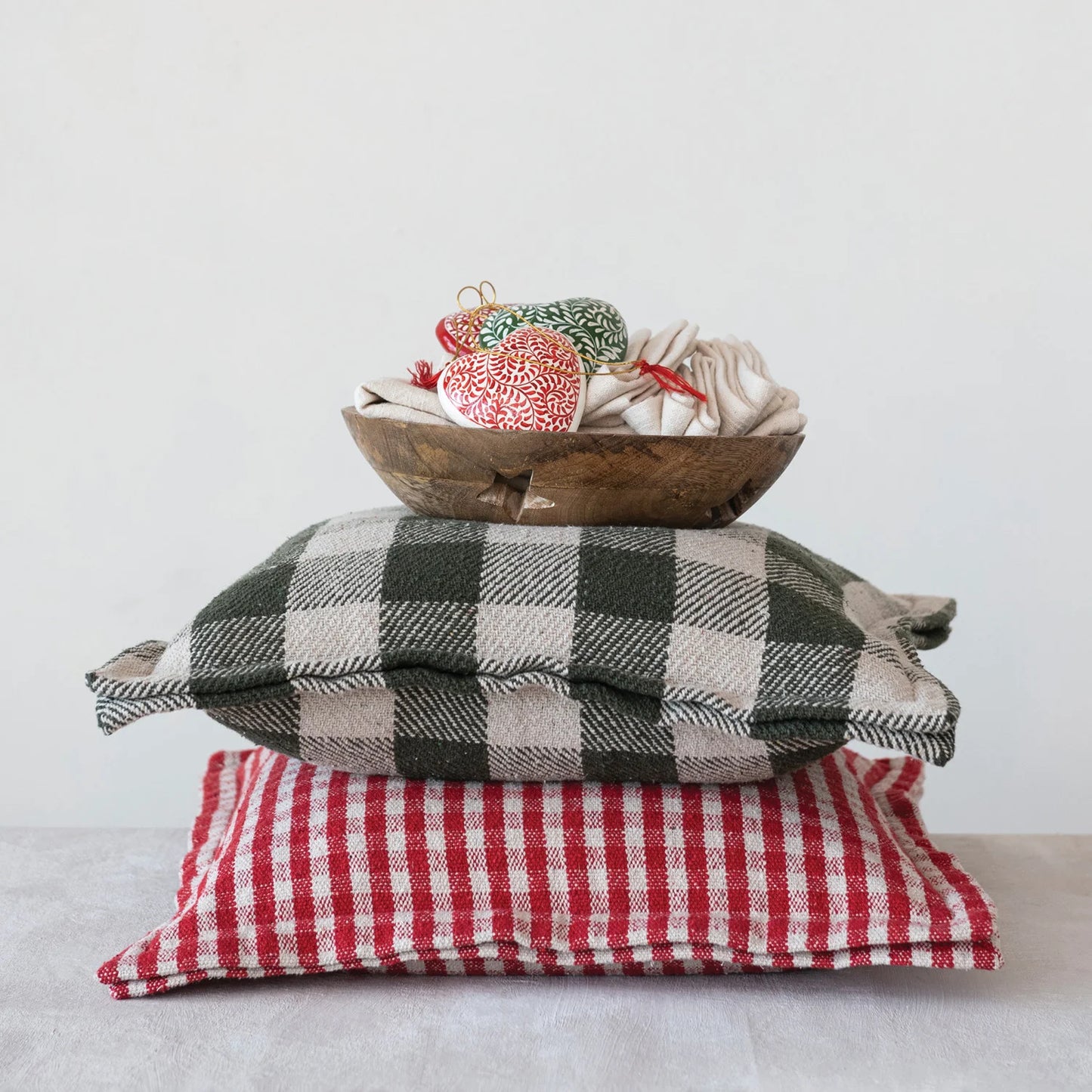 18" Plaid Hunter Green and Natural Pillow