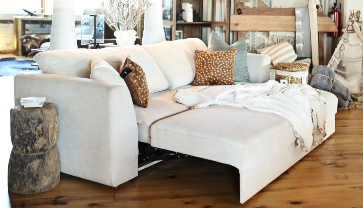 Helena Couch with Pull Out