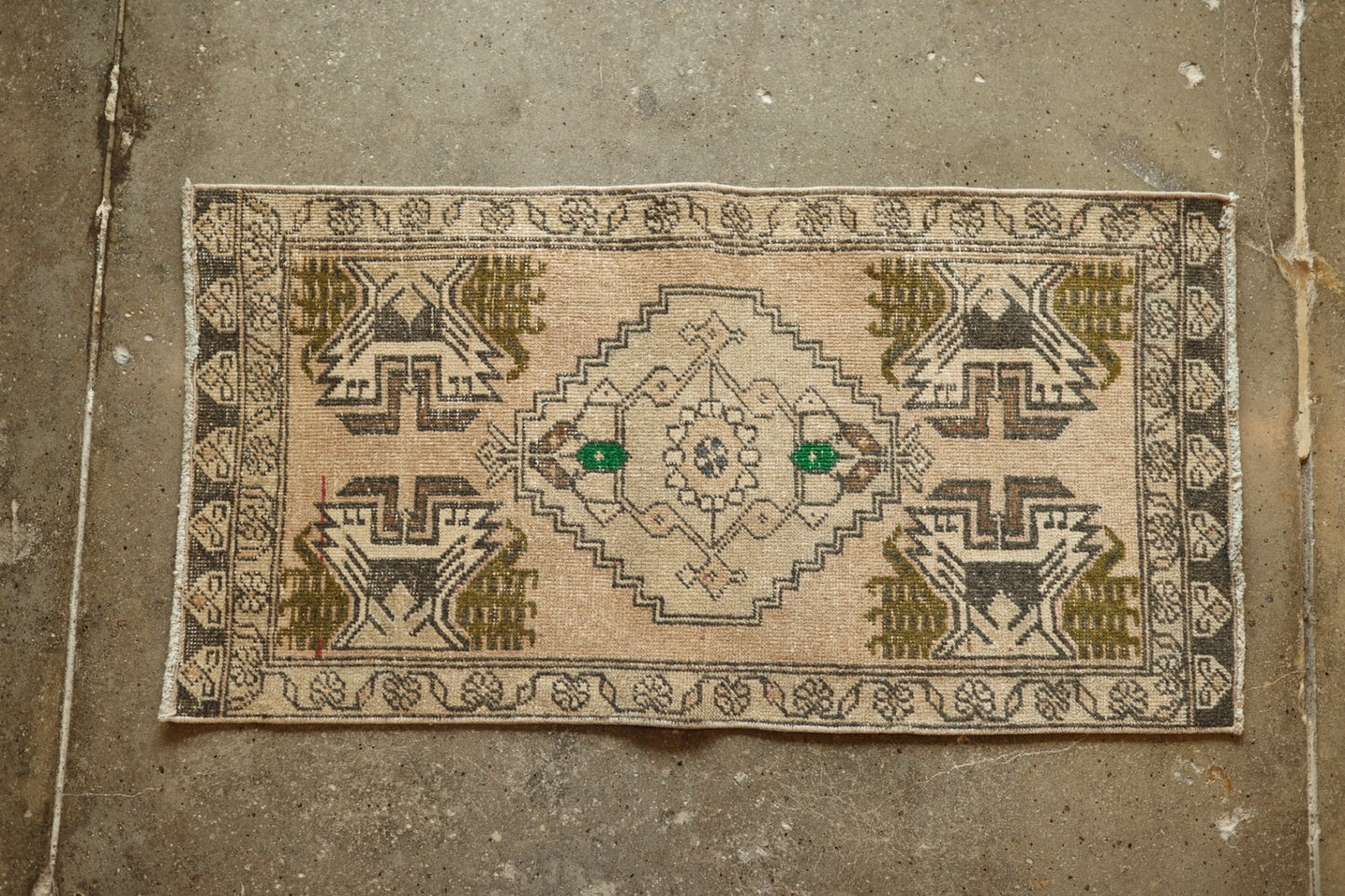 Vintage Mini Turkish Rug 10