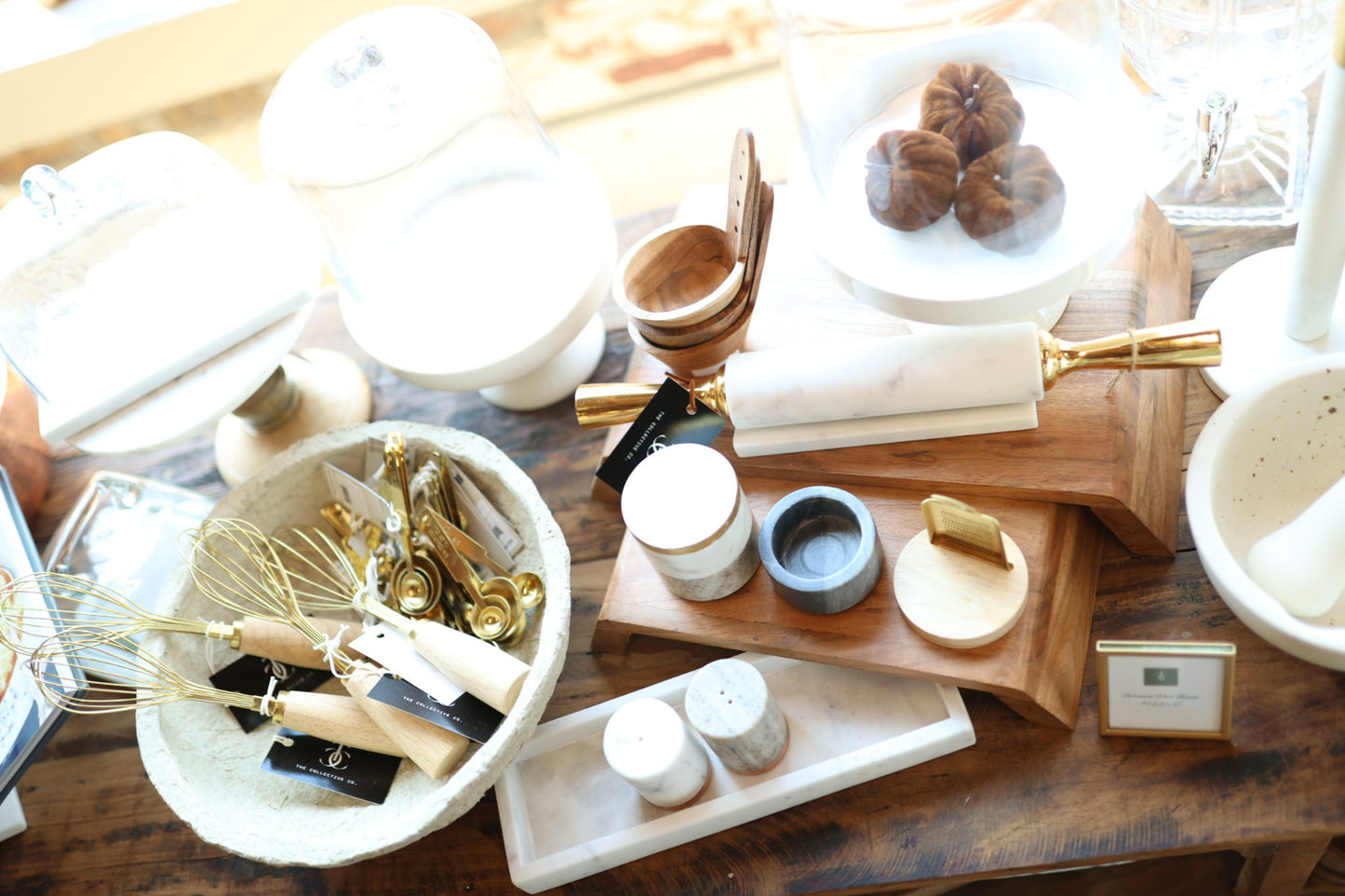 Acacia Wood Lifted Tray