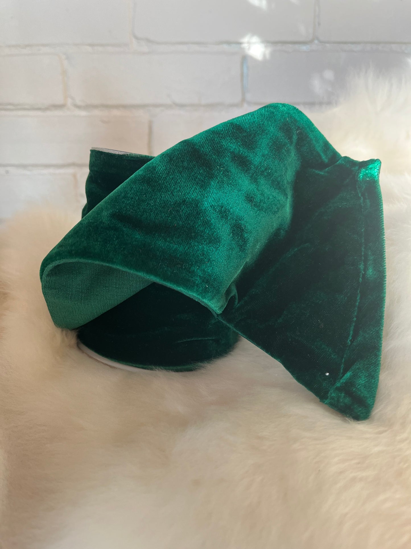 Emerald Velvet Wreath Sash