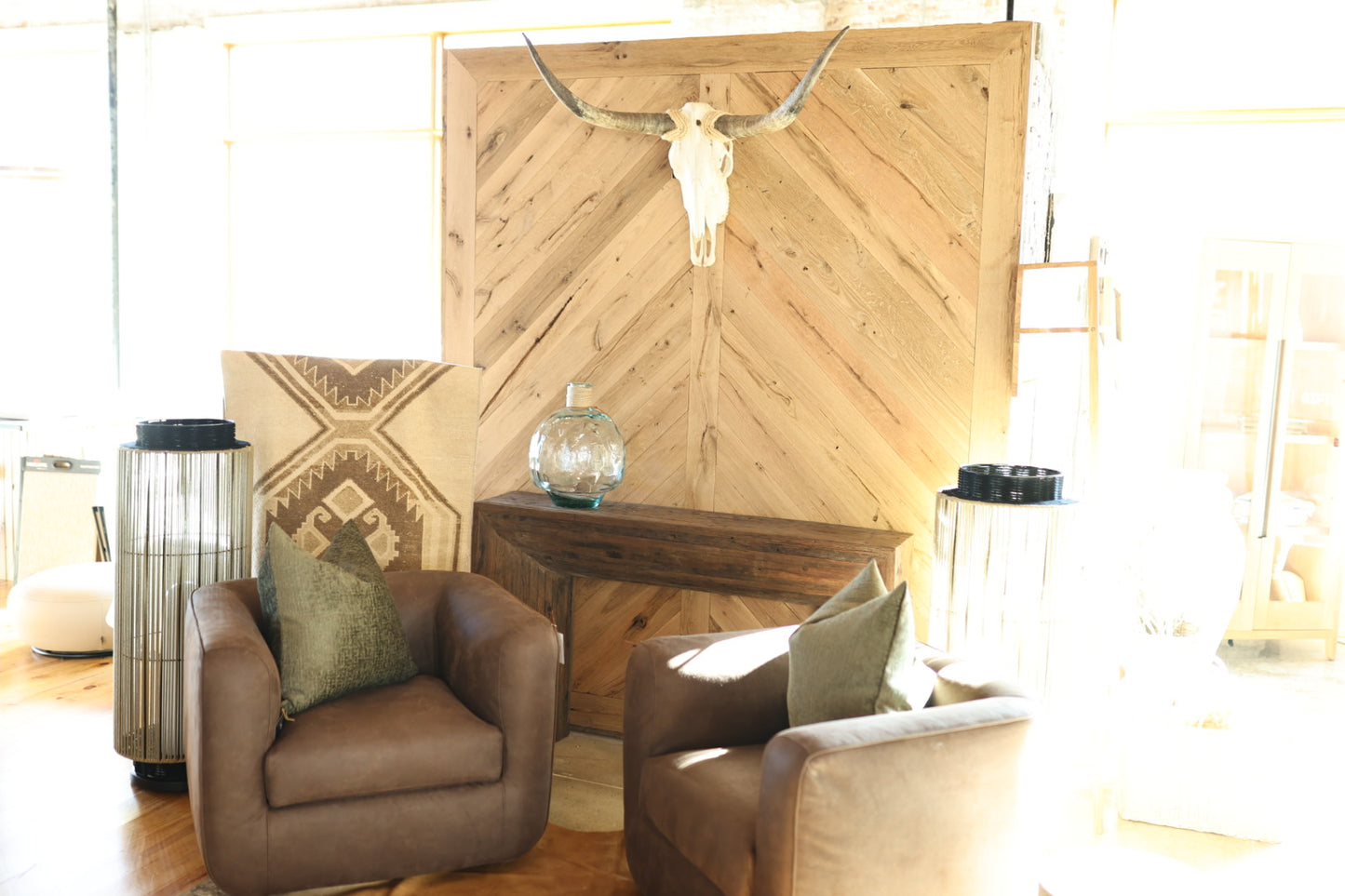 Hill Bull Brown Swivel Chair