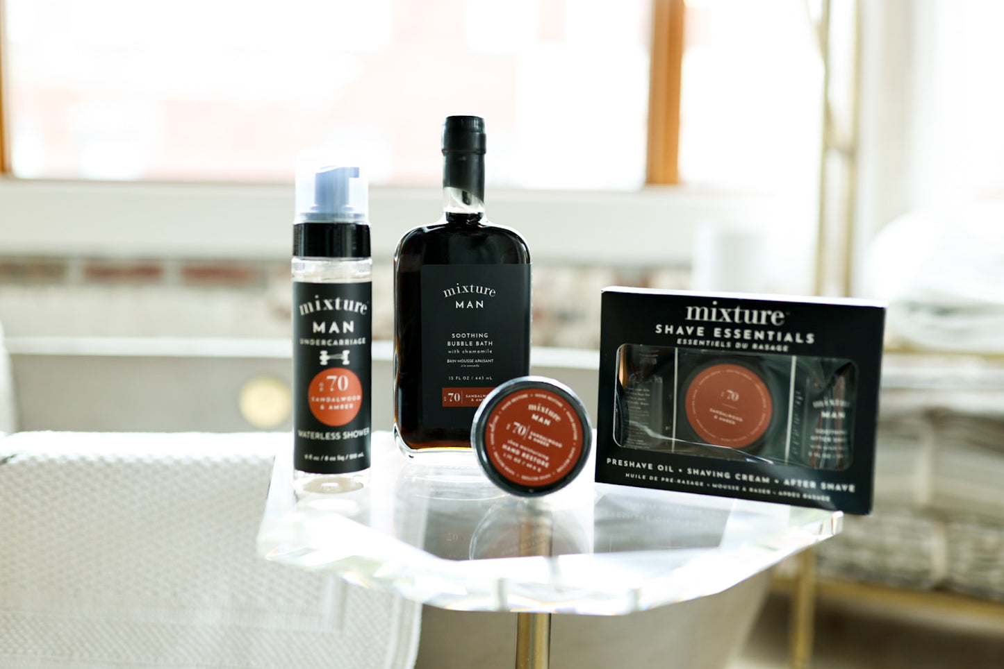 No. 70 Sandalwood & Amber Men's Hand Restore