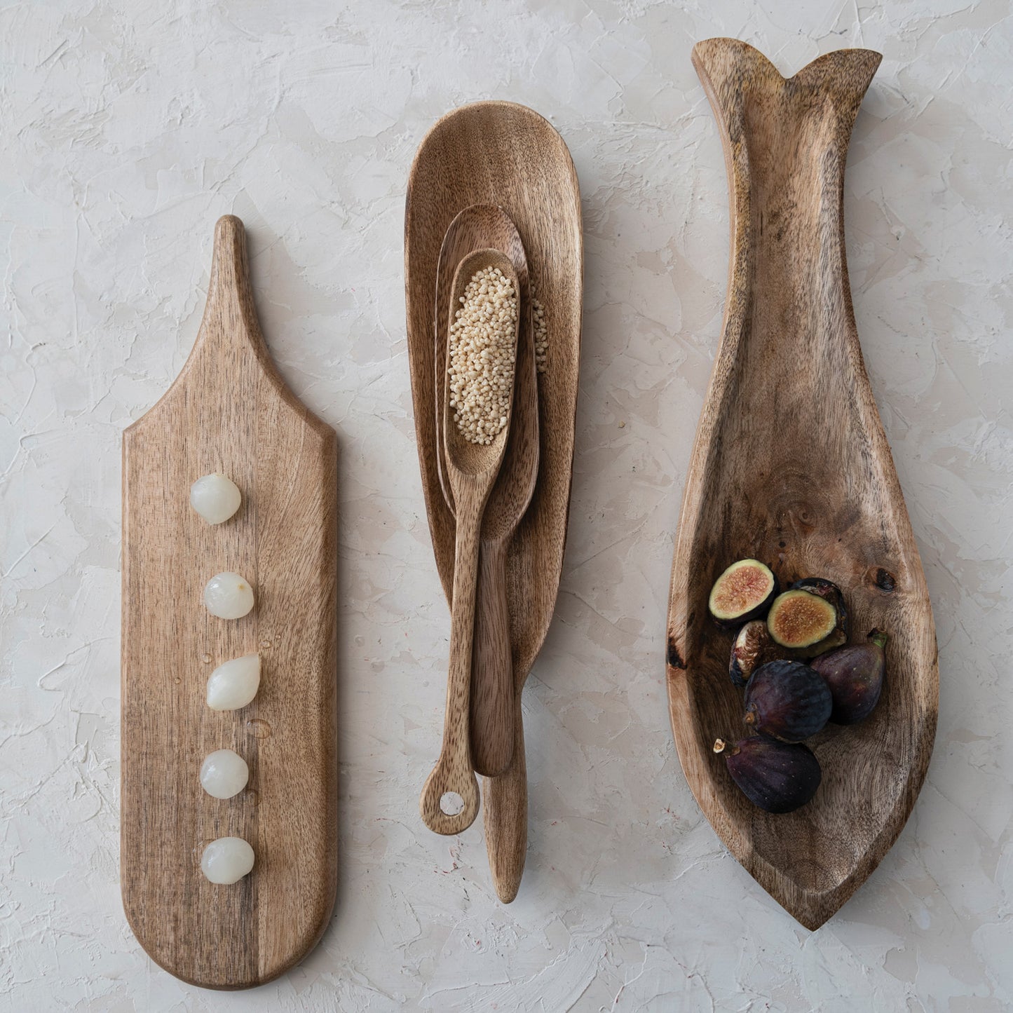 14" Mango Wood Serving Tray