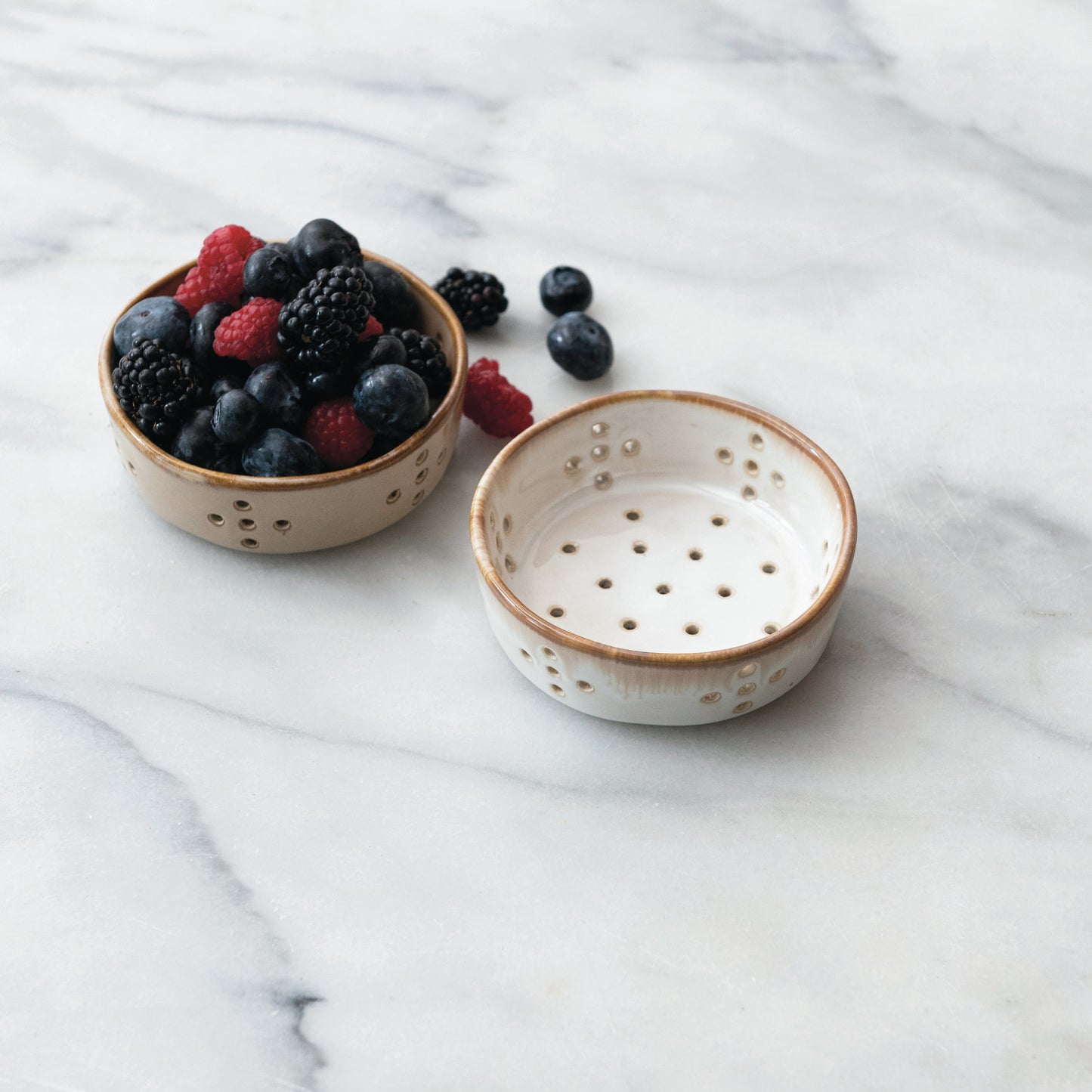 4" Stoneware Berry Bowl