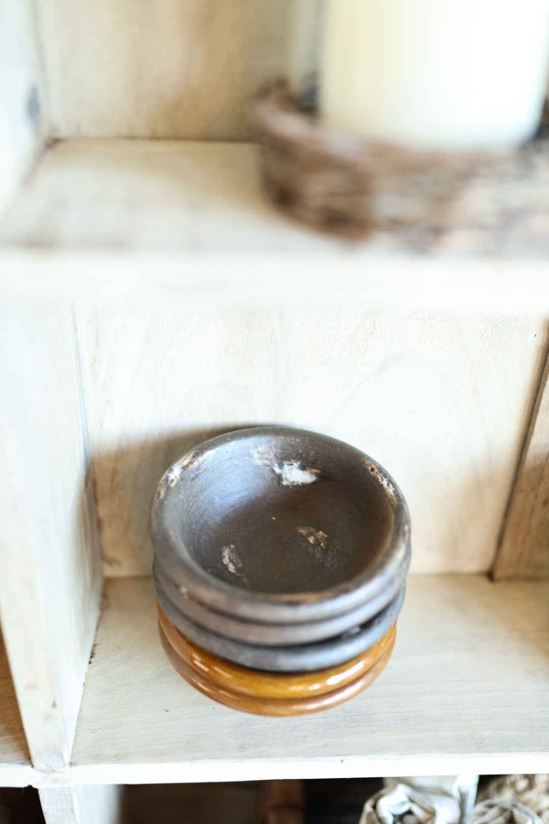 5" Rnd x 1-3/4"H Stoneware Bowls