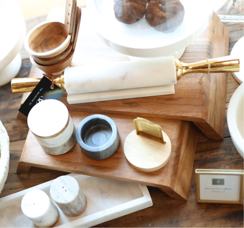 Acacia Wood Lifted Tray