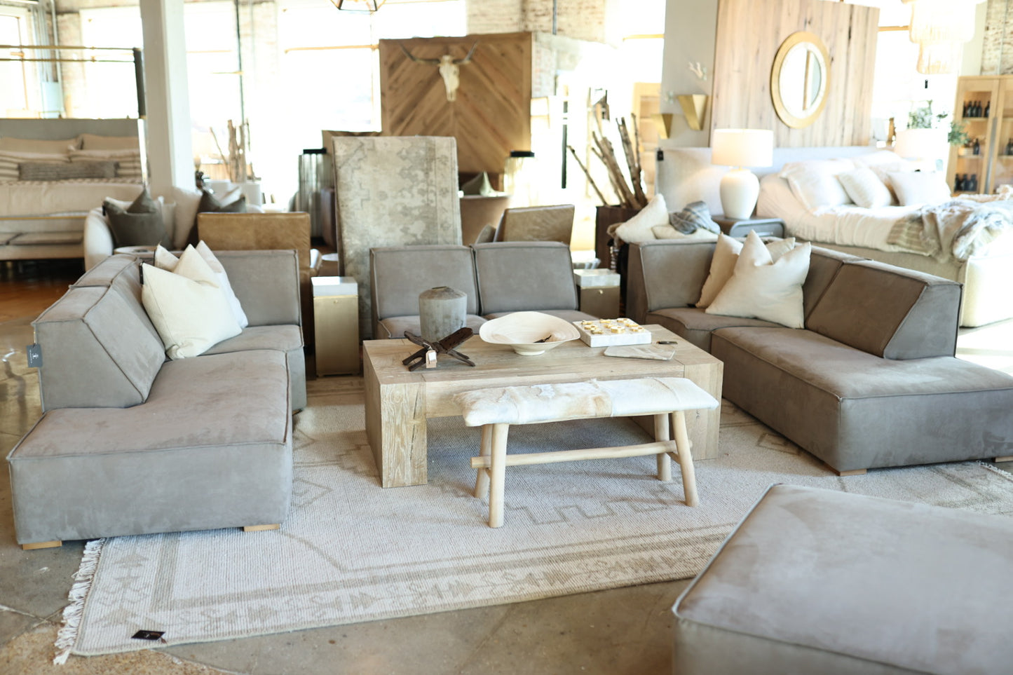 Comfy Scandinavian Texas Silver Sectional