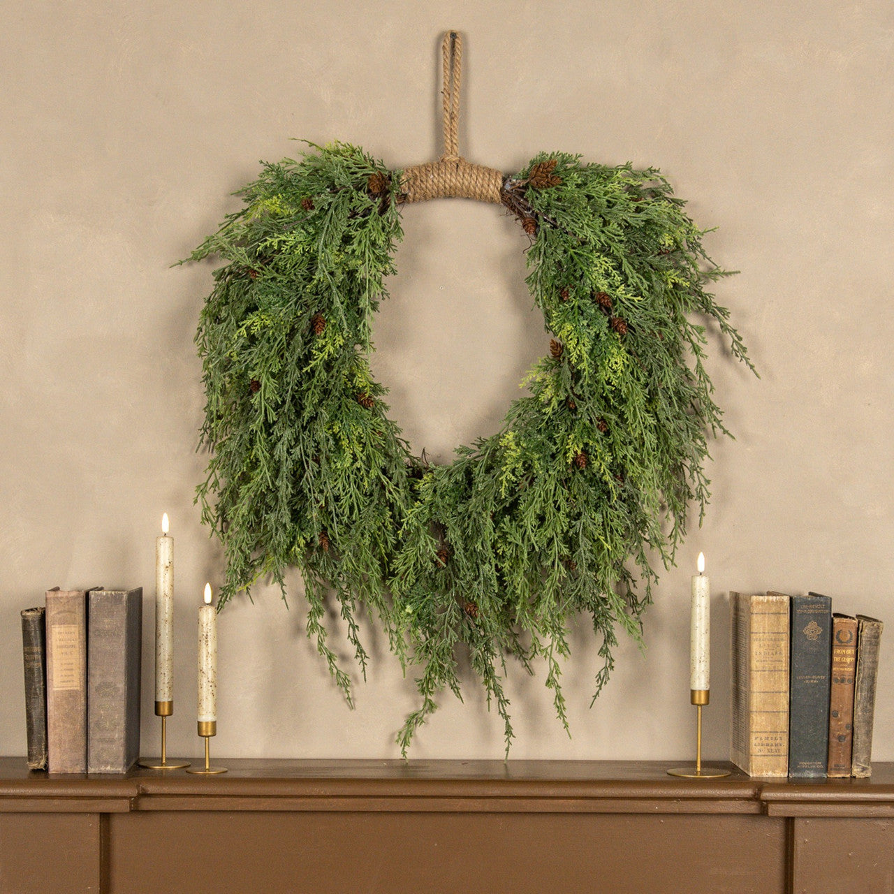 32" MIXED CEDAR HANGING WREATH