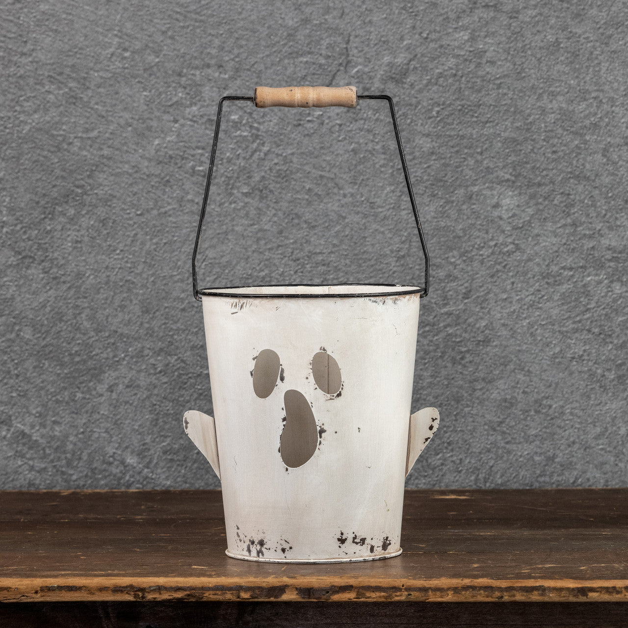 12" GHOST BUCKET