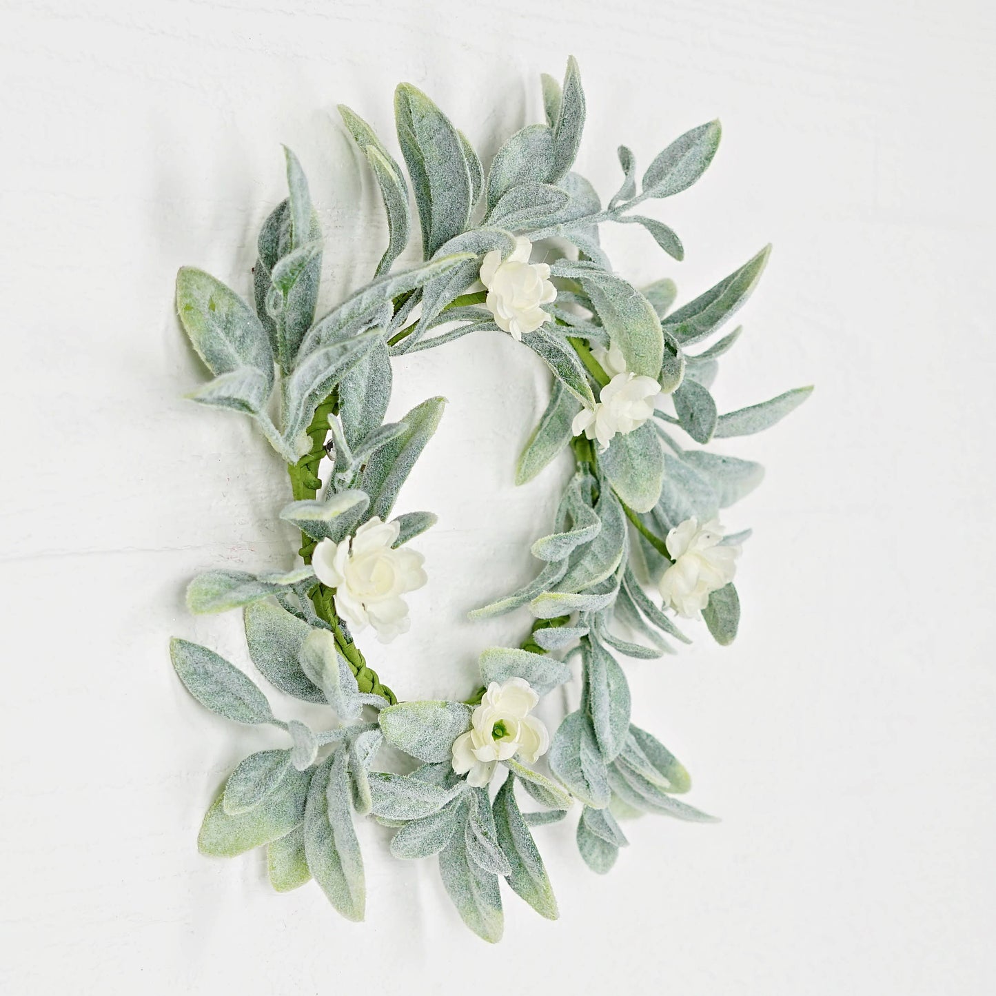 14in(6.5)Wreath-Lamb Ears with Cream Ranunculus