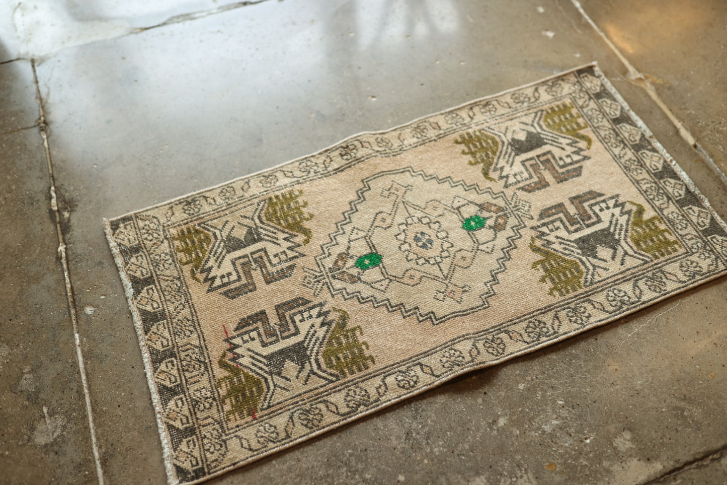 Vintage Mini Turkish Rug 10