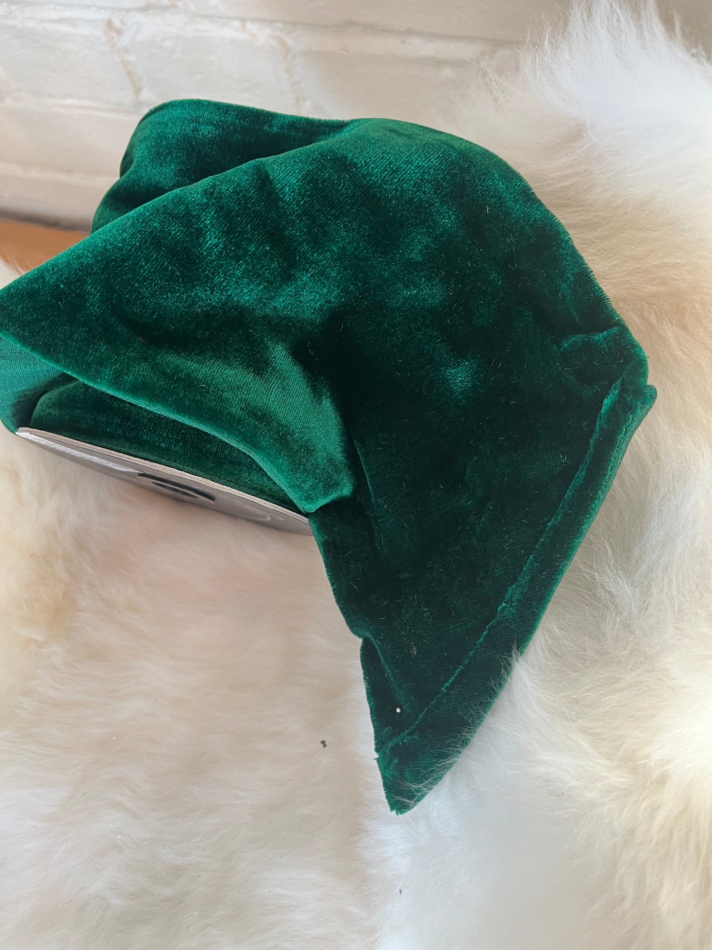 Emerald Velvet Wreath Sash