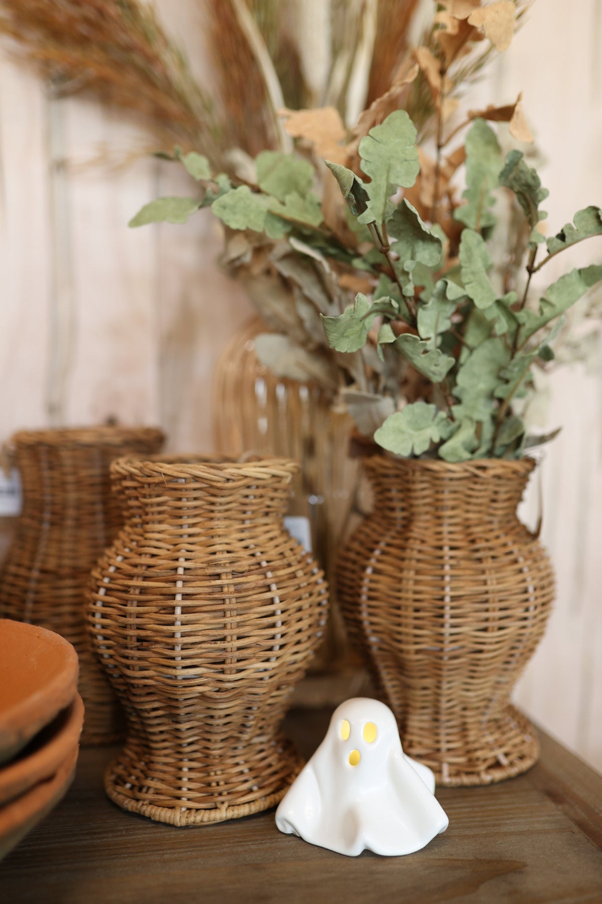 Stoneware Bisque Ghost with LED Light, White (Batteries Included)