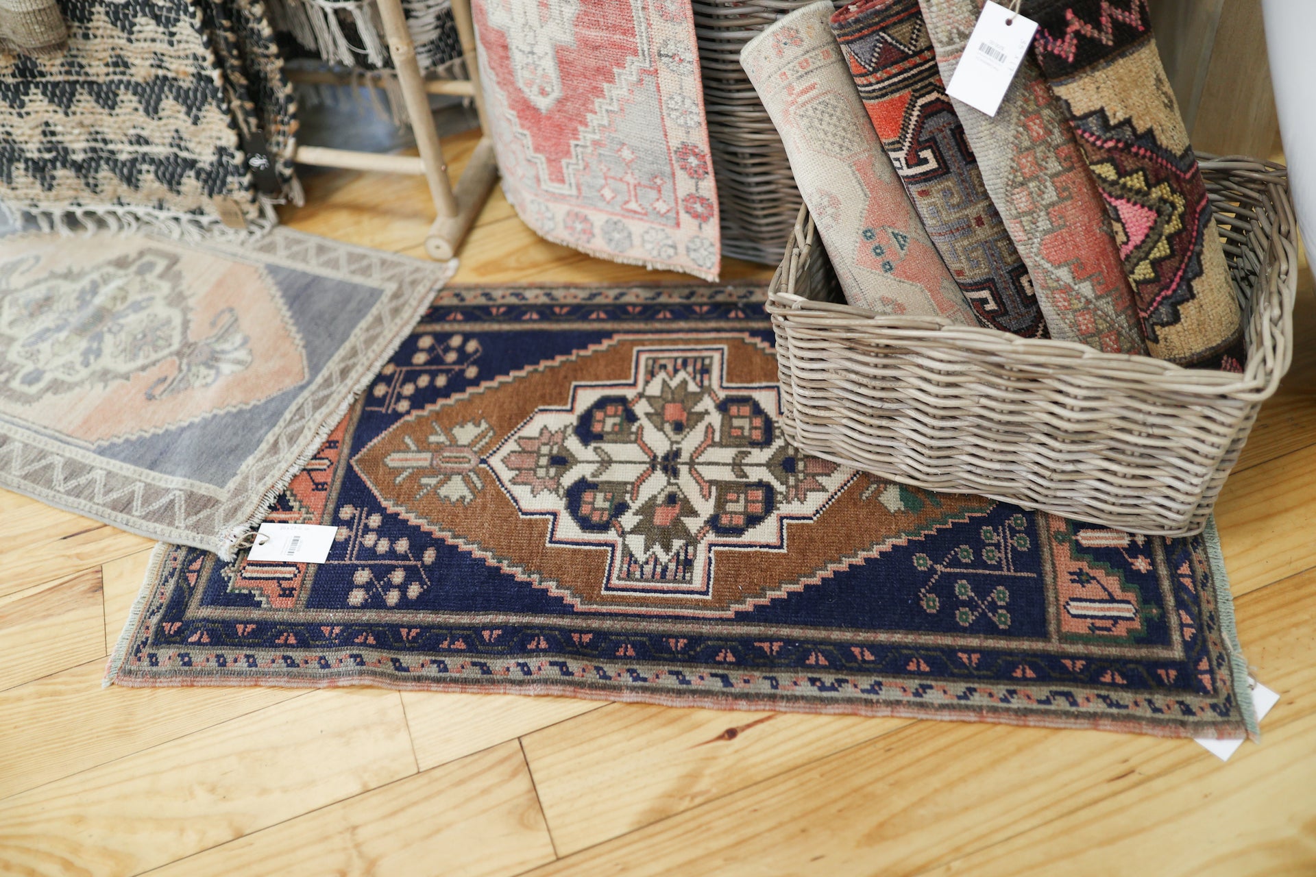 New Mini Vintage Turkish Rug 2