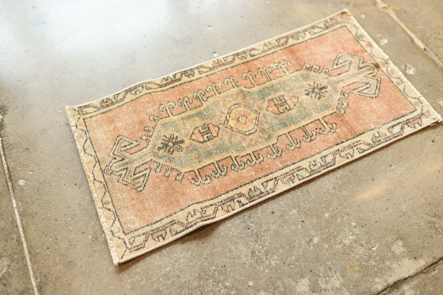 Vintage Mini Turkish Rug 13