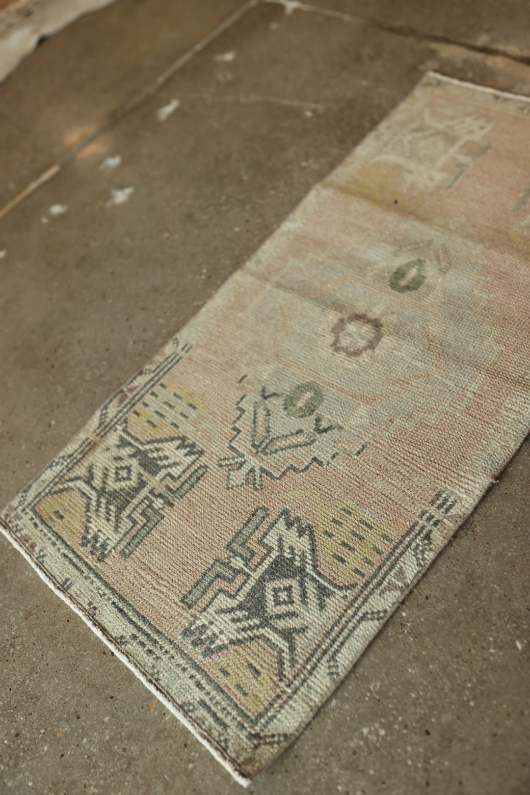 Vintage Mini Turkish Rug 17