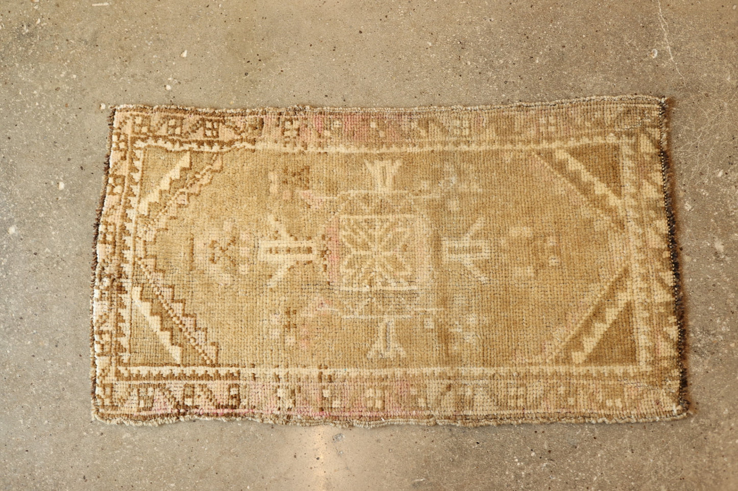 Vintage Mini Turkish Rug 24