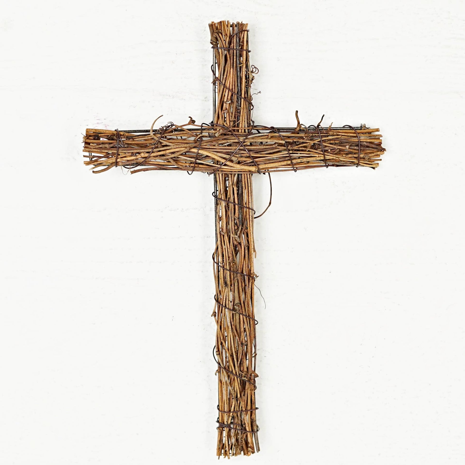 Rattan Twig Cross 12in x 8in