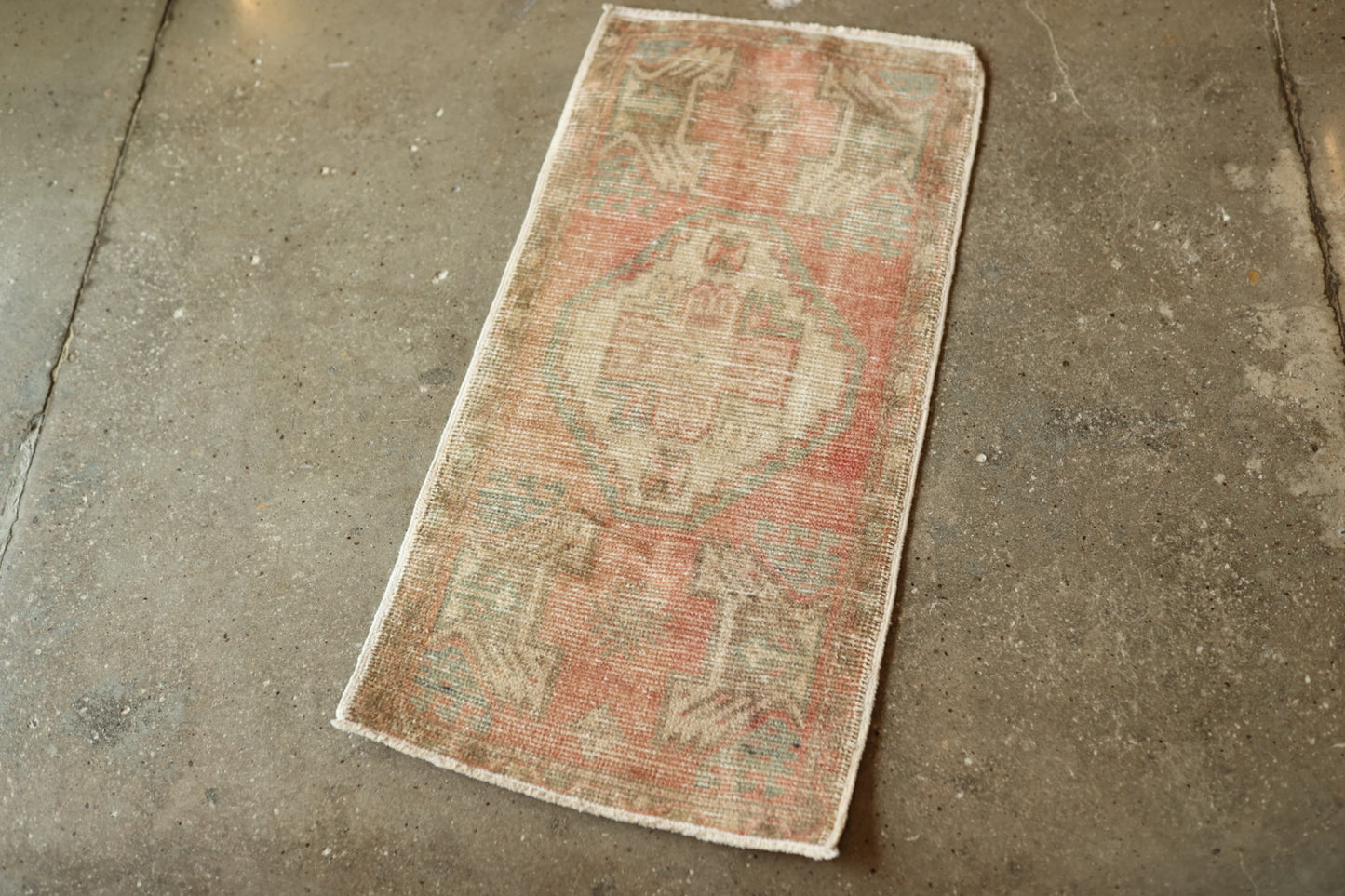 Vintage Mini Turkish Rug 14