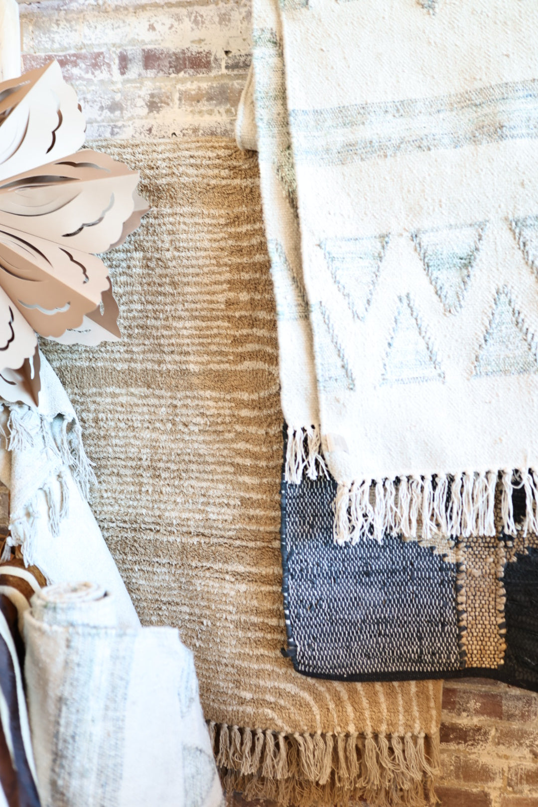 5' x 7' Cotton Tufted Rug w Fringe