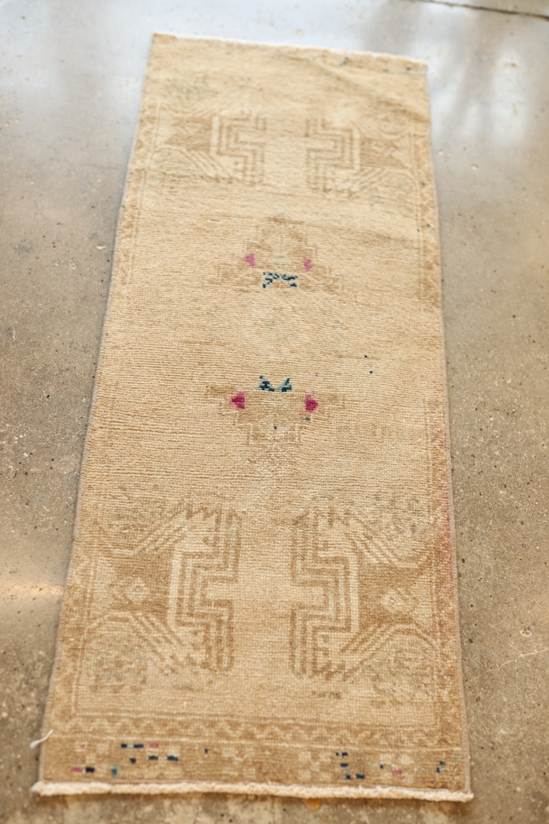 Vintage Mini Turkish Rug 23