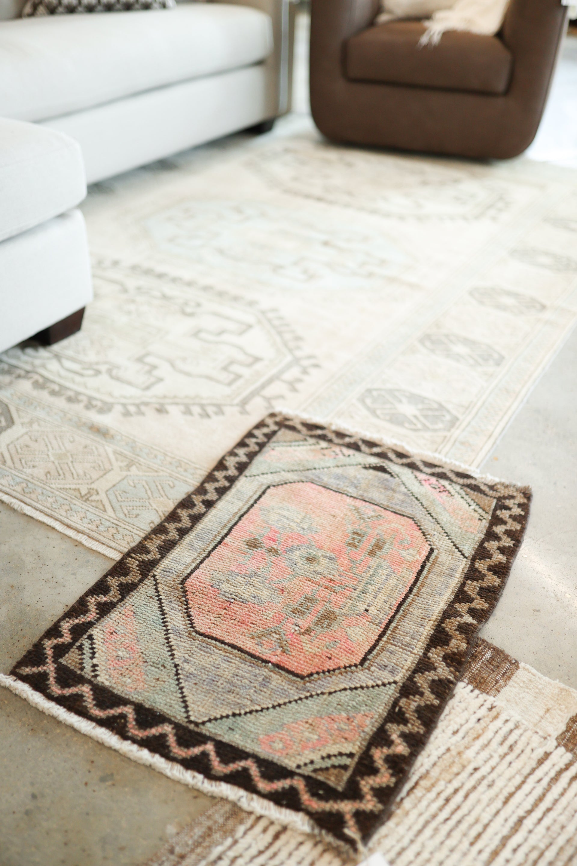 New Mini Vintage Turkish Rug 7