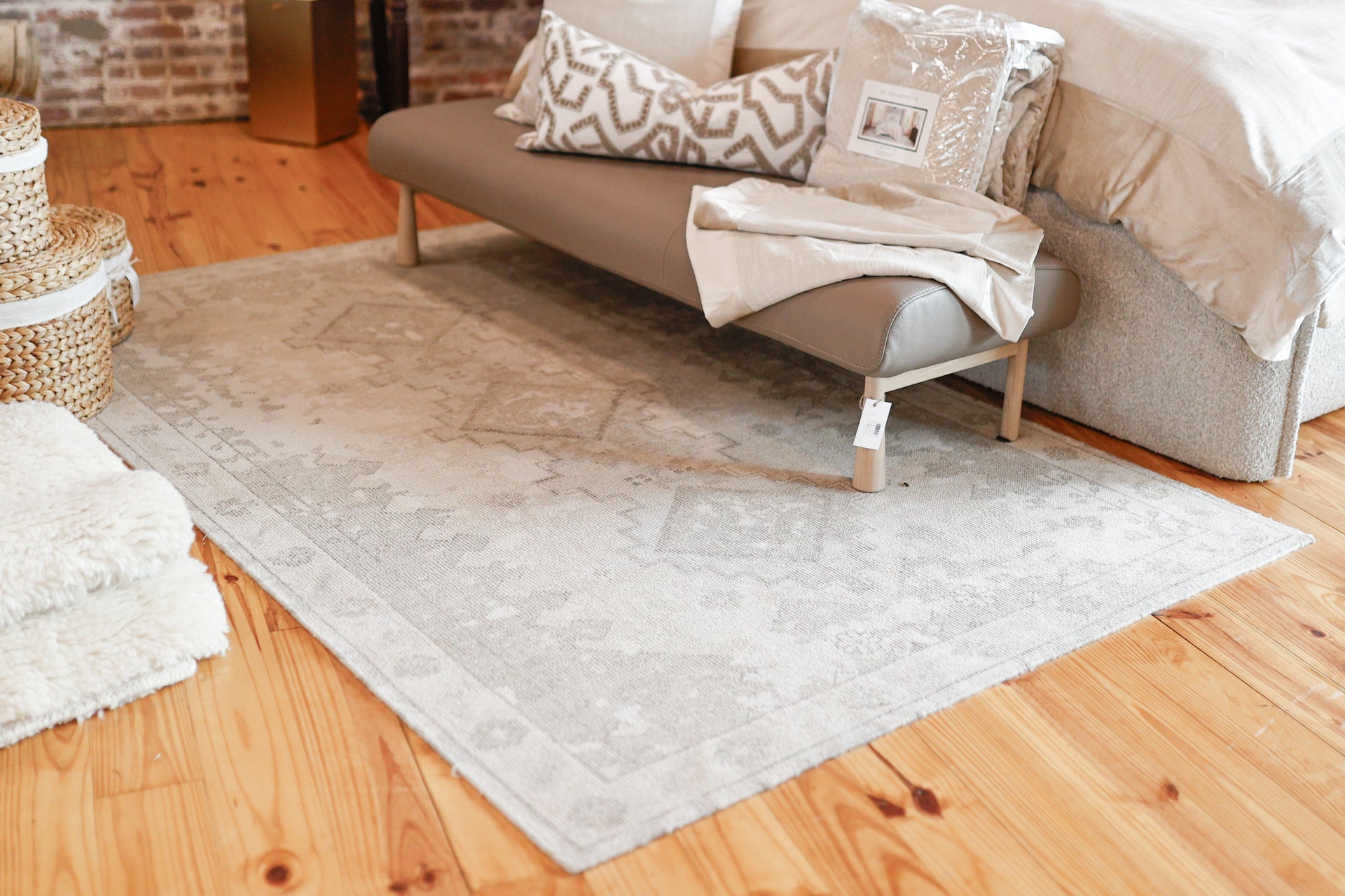 Coco Diamonds Walnut Bench