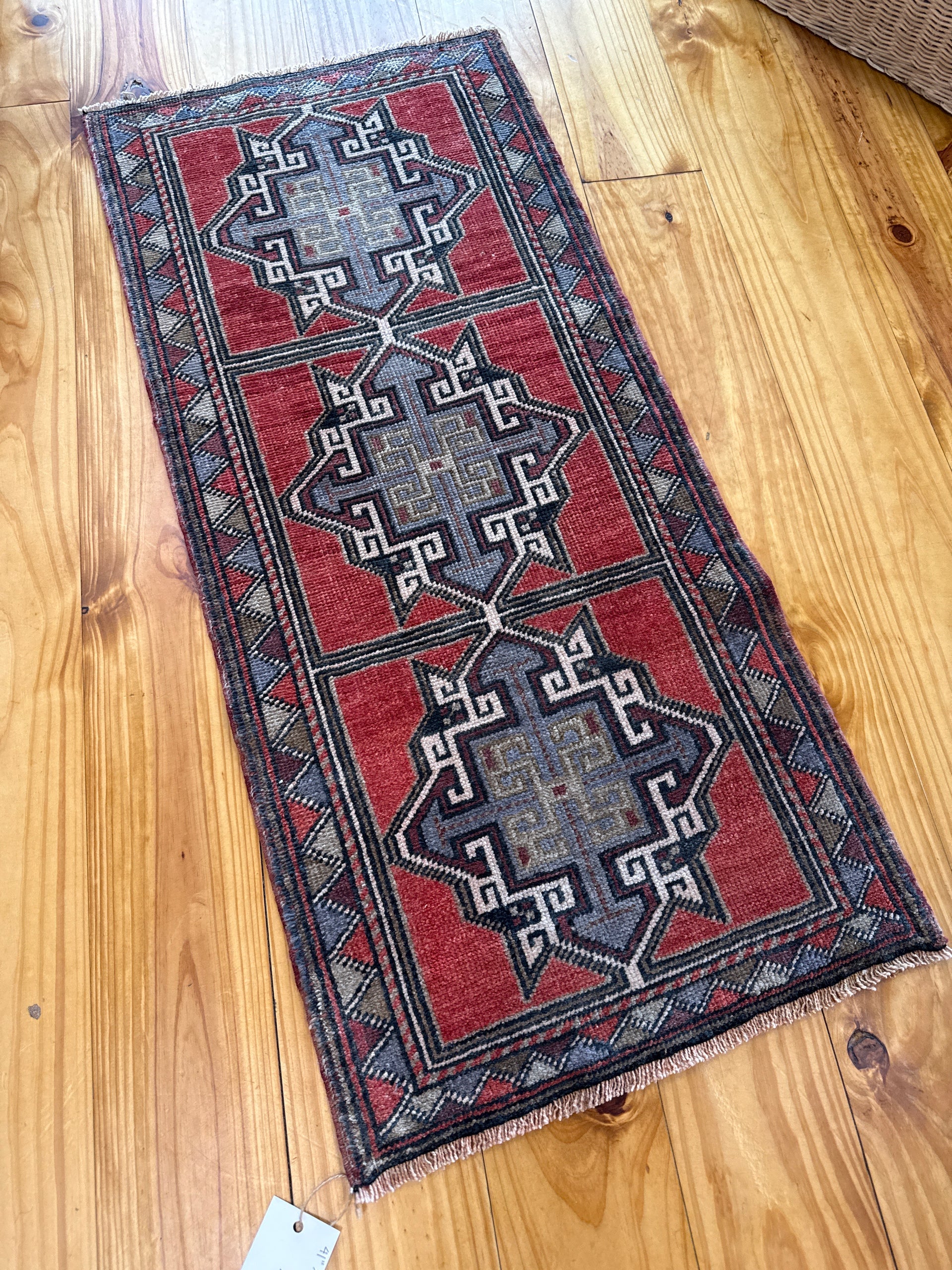New Mini Vintage Turkish Rug 40