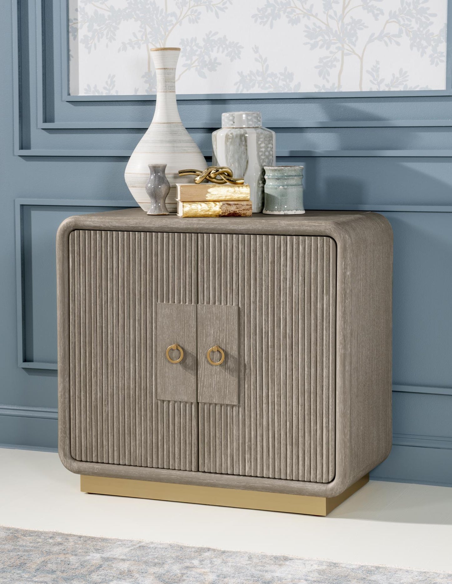 Door Chest