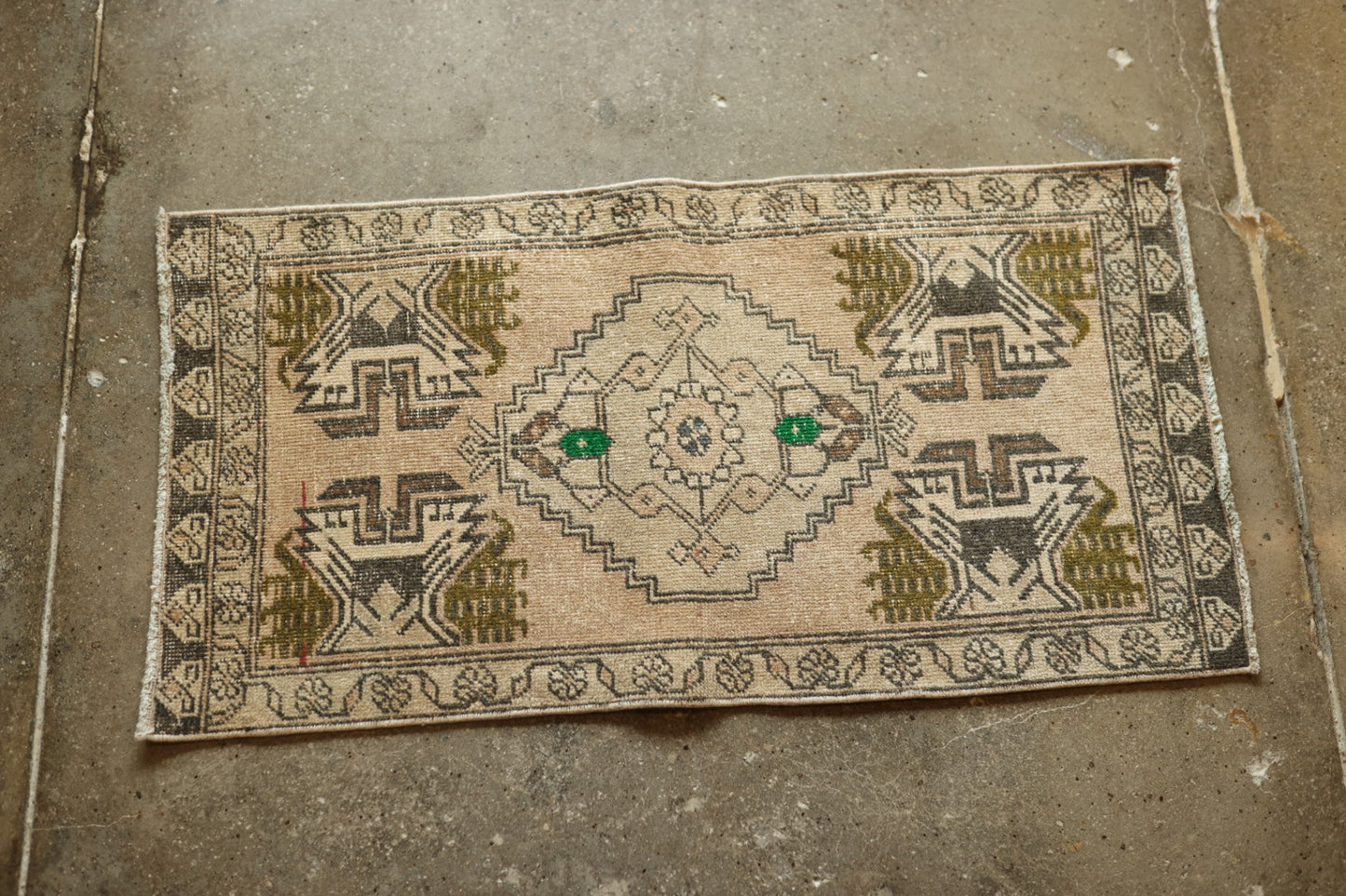 Vintage Mini Turkish Rug 10