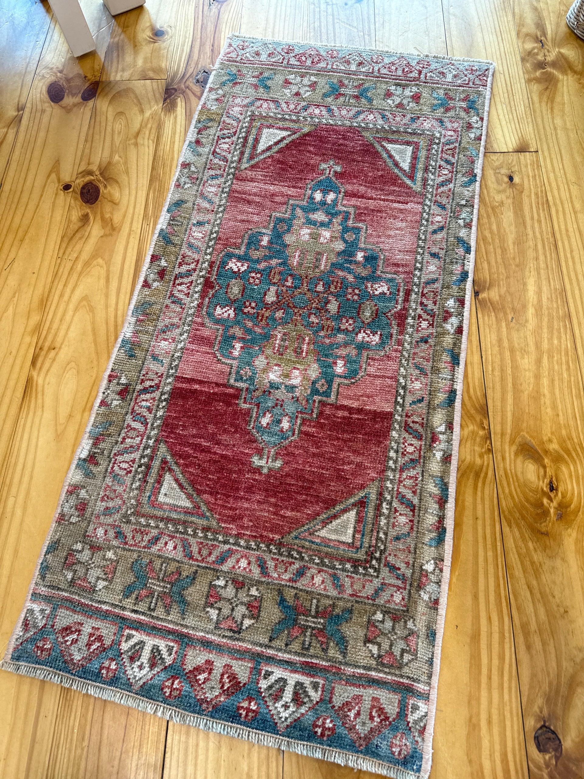 New Mini Vintage Turkish Rug 39