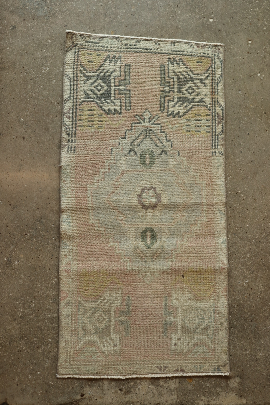 Vintage Mini Turkish Rug 17