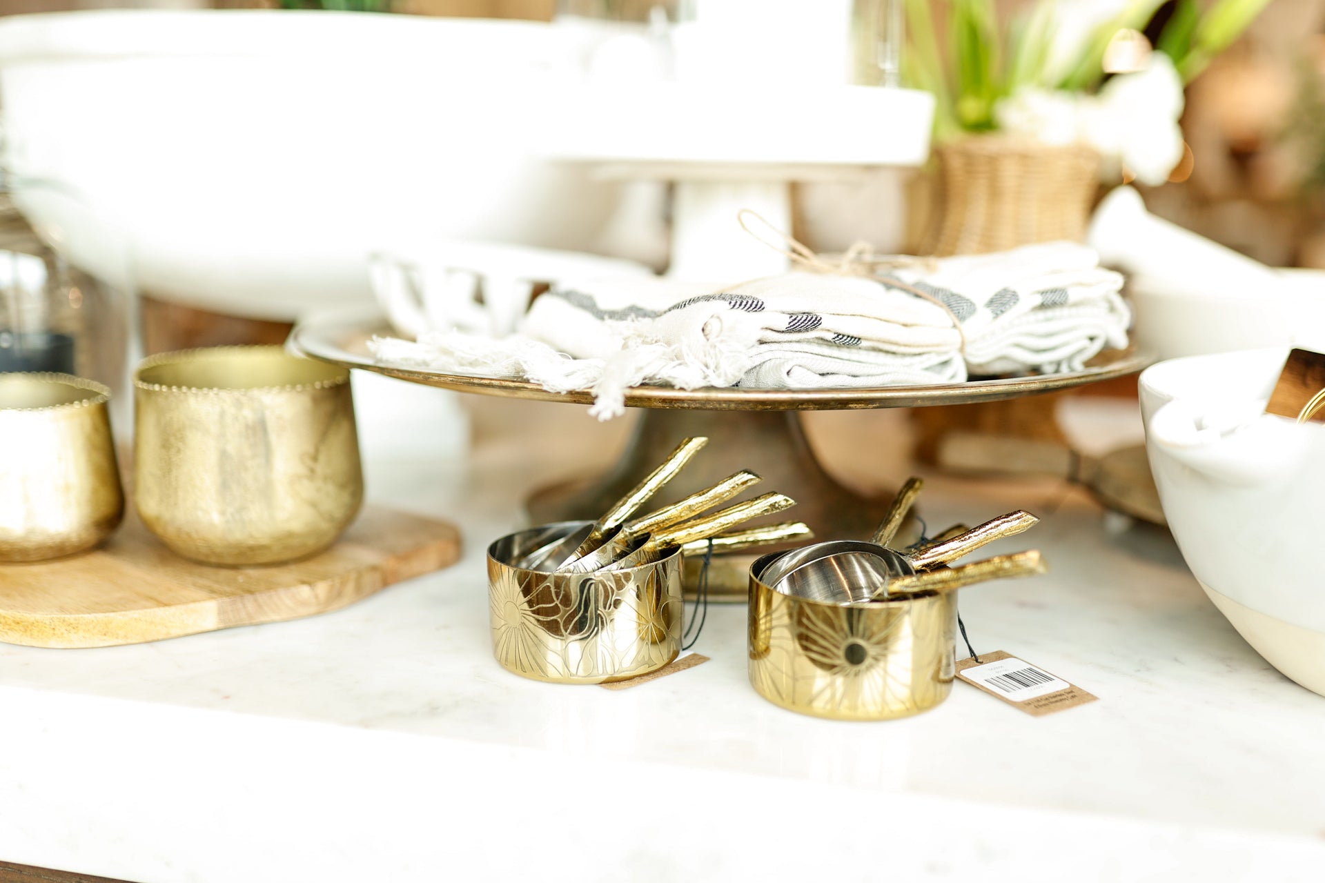 Stainless Steel Measuring Cups with Twig Shaped Handles, Set of 4
