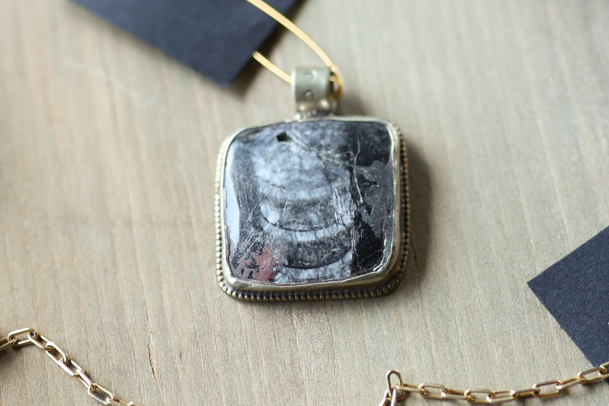 Black Picasso Marble Pendant