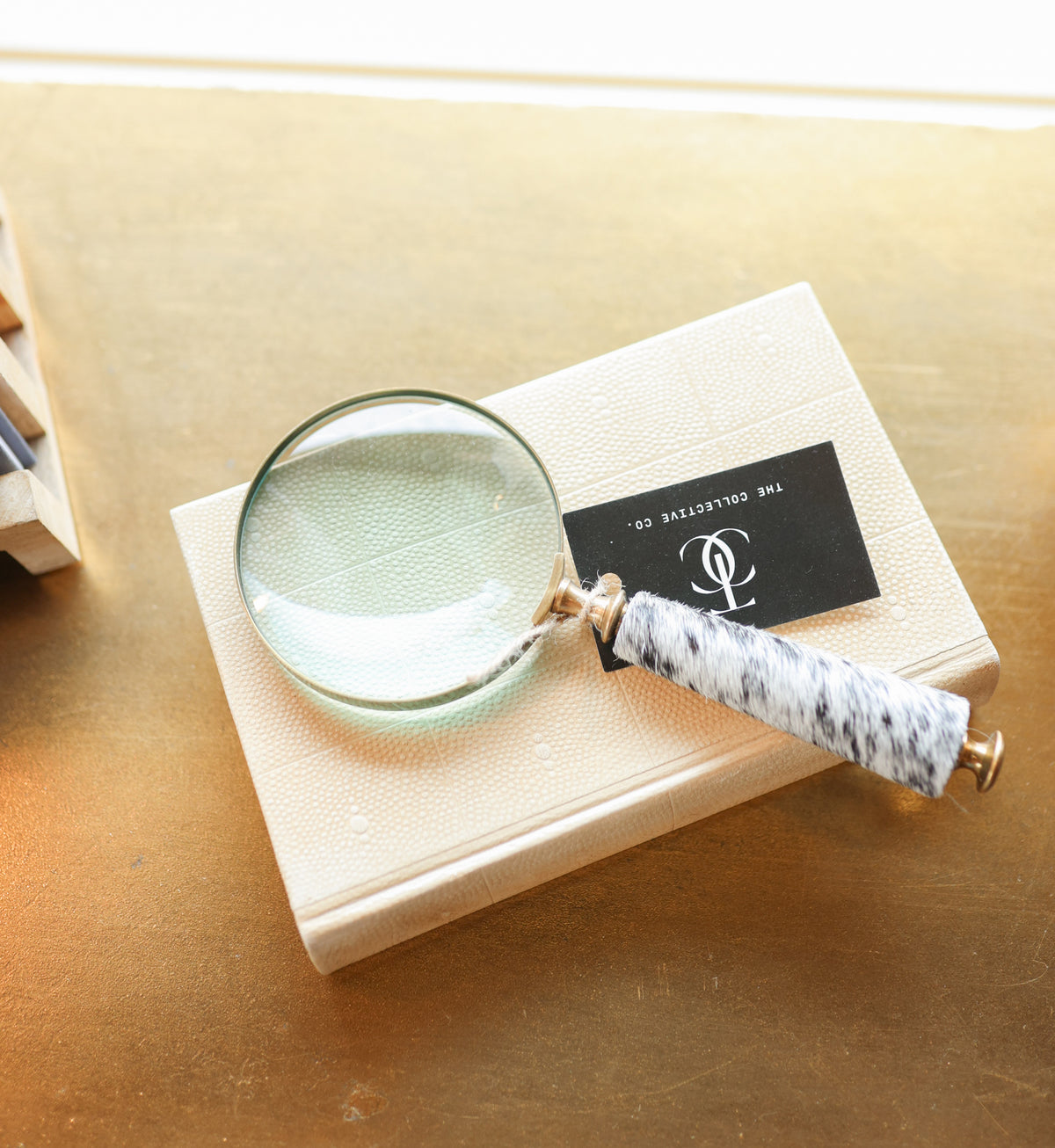 Magnifier with Cow Hide Handle (Each one will vary)