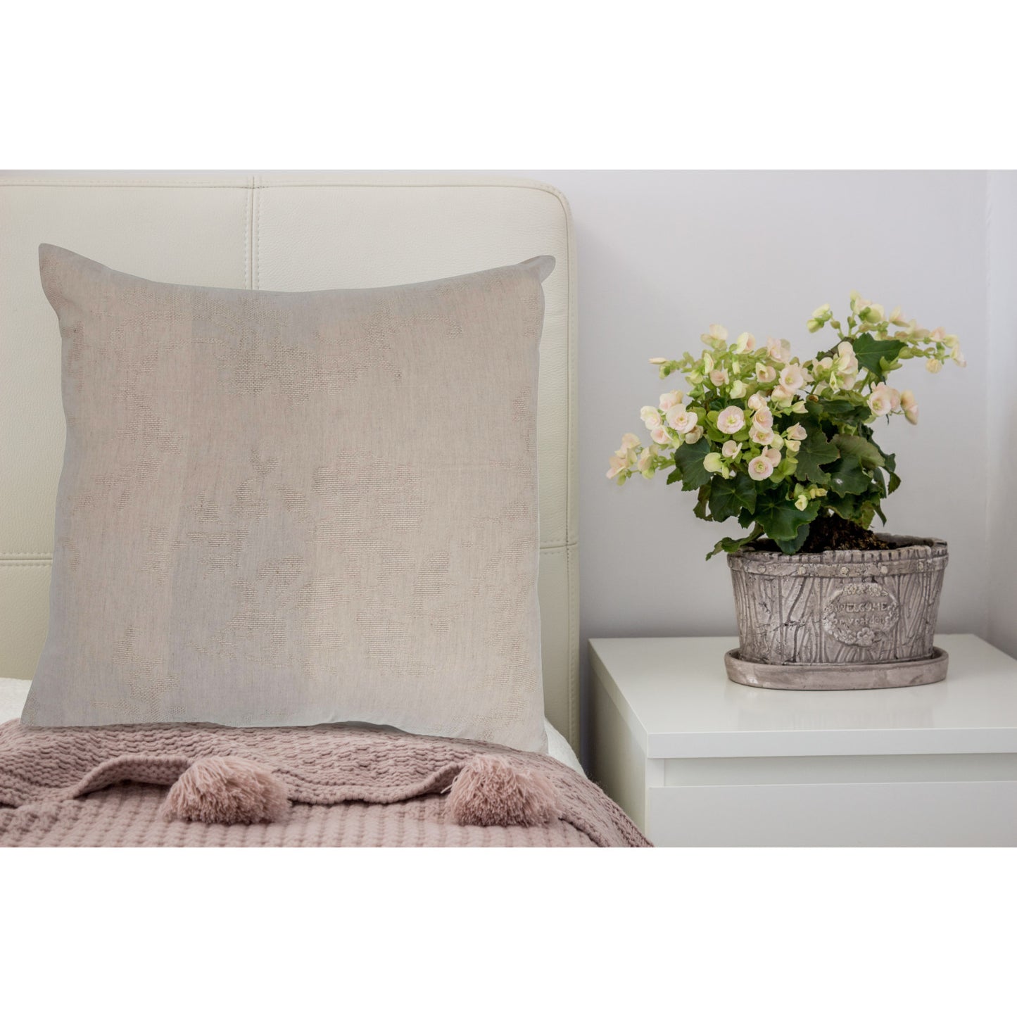 28” Woven Jacquard Pillow