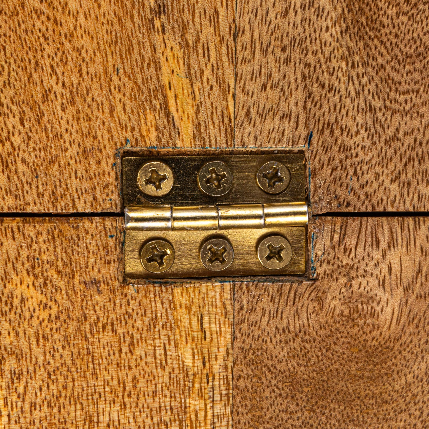 Mango Wood Foldable Cutting Board - 26