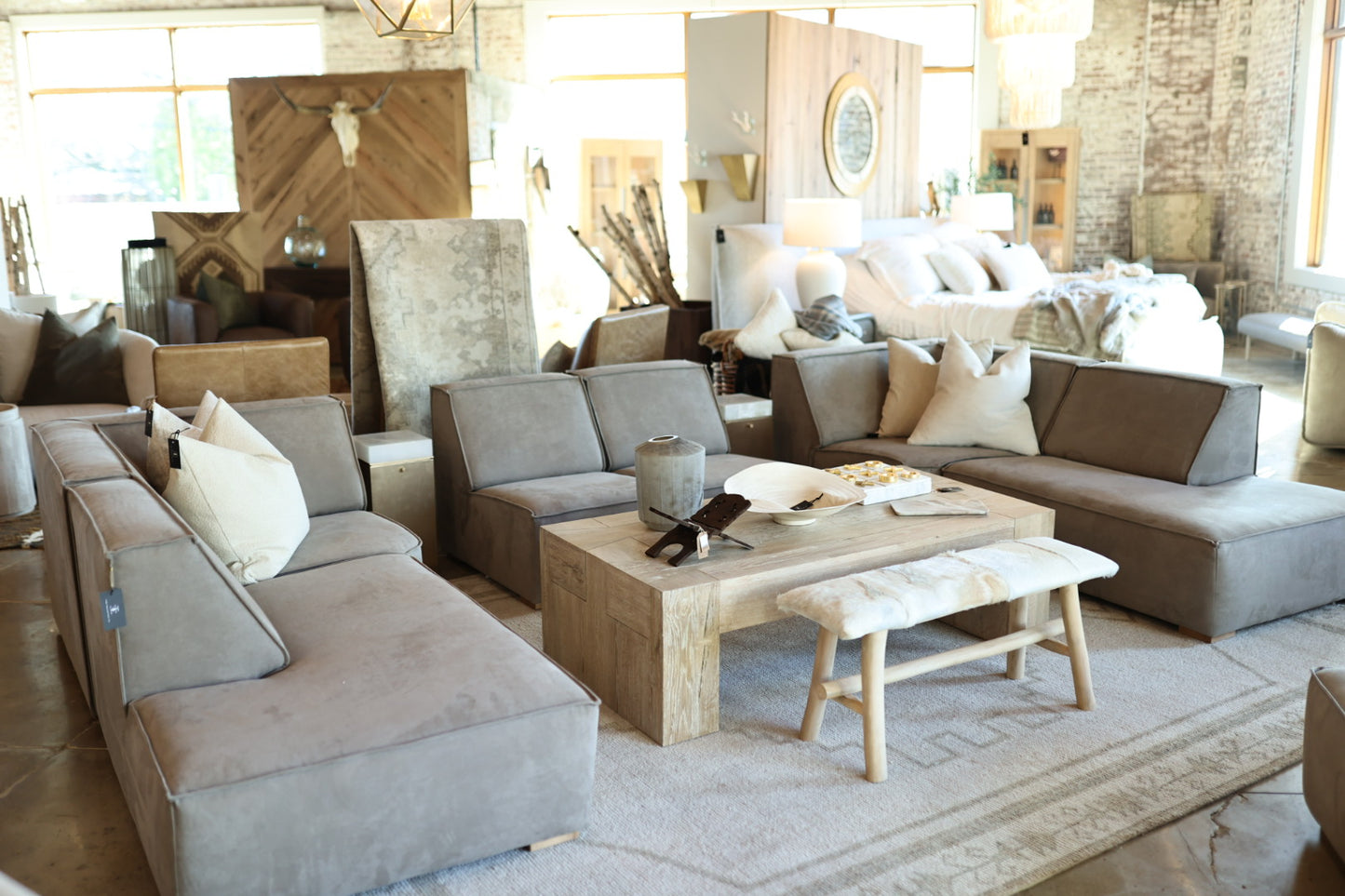 Comfy Scandinavian Texas Silver Sectional