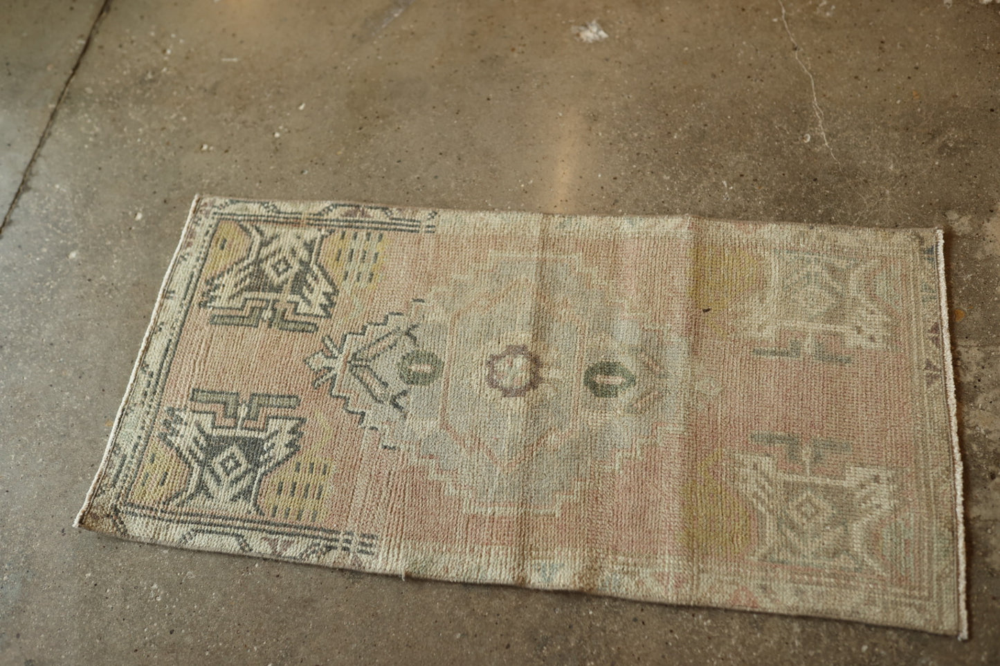 Vintage Mini Turkish Rug 17