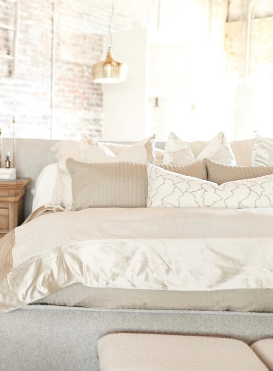 Champagne Velvet Duvet Cover with 3 Euros - King