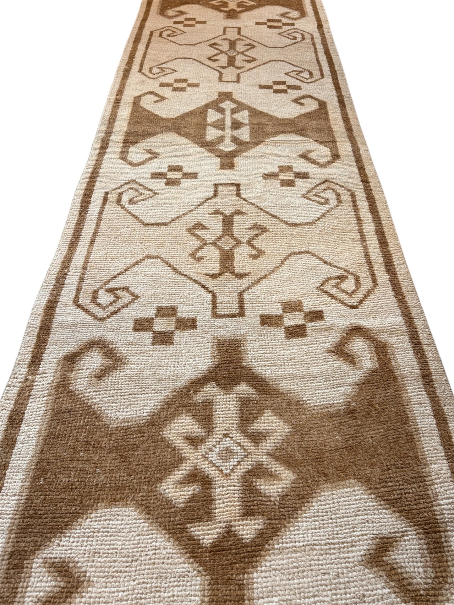 New Vintage Turkish Neutral Runner 1